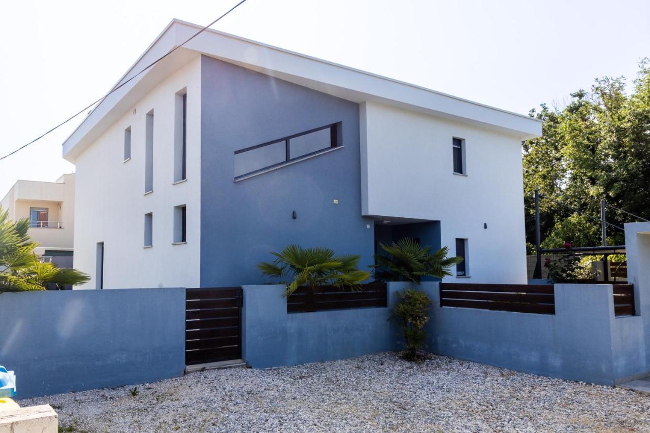 Sunny Adriatic Apartment Porec Exterior photo
